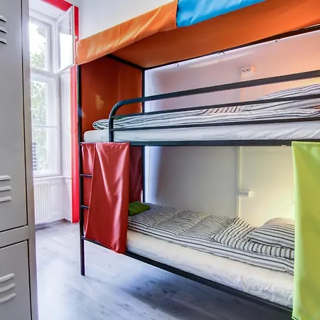 Pal's Mini Hostal