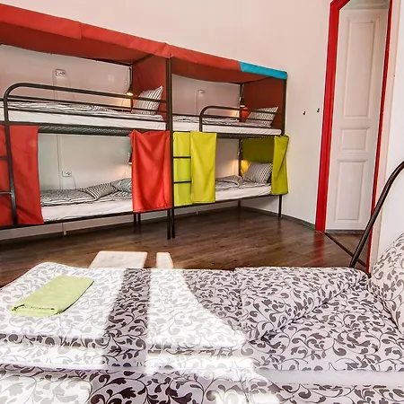 Hostel Pal's Mini *
