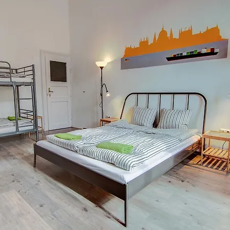 Hostel Pal's Mini Budapesta